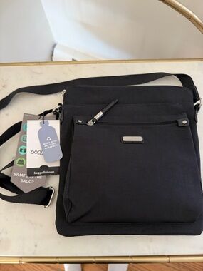 Baggallini Black Crossbody Bag
